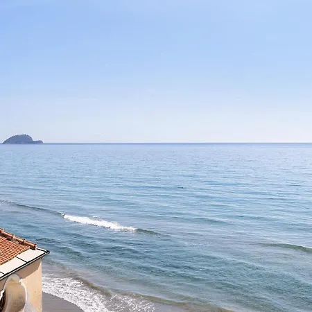 Apartment Sunflower Alassio